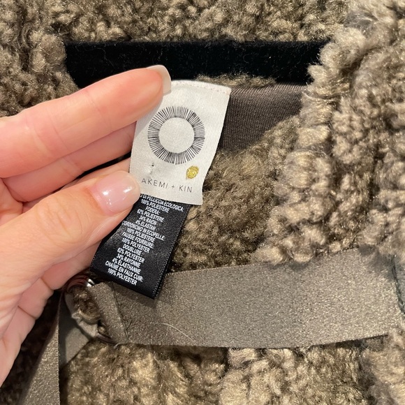 Anthropologie Sherpa Army Green Vest One Size - Picture 5 of 7